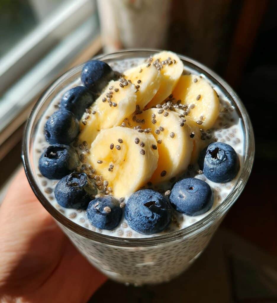 4-Ingredient Kefir Chia Seed Pudding